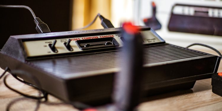 Universal sichert Filmrechte an zehn Atari-Klassikern