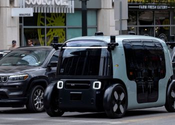 Zoox darf lenkradlose Robotaxis kommerziell einsetzen