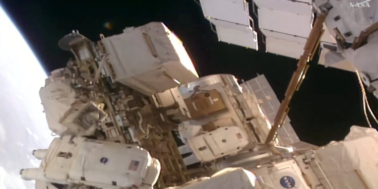 Sophie Adenot als erste Französin außerhalb der ISS