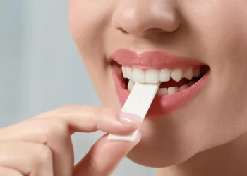 Zwei Therapien zielen präzise auf schädliche Mundkeime